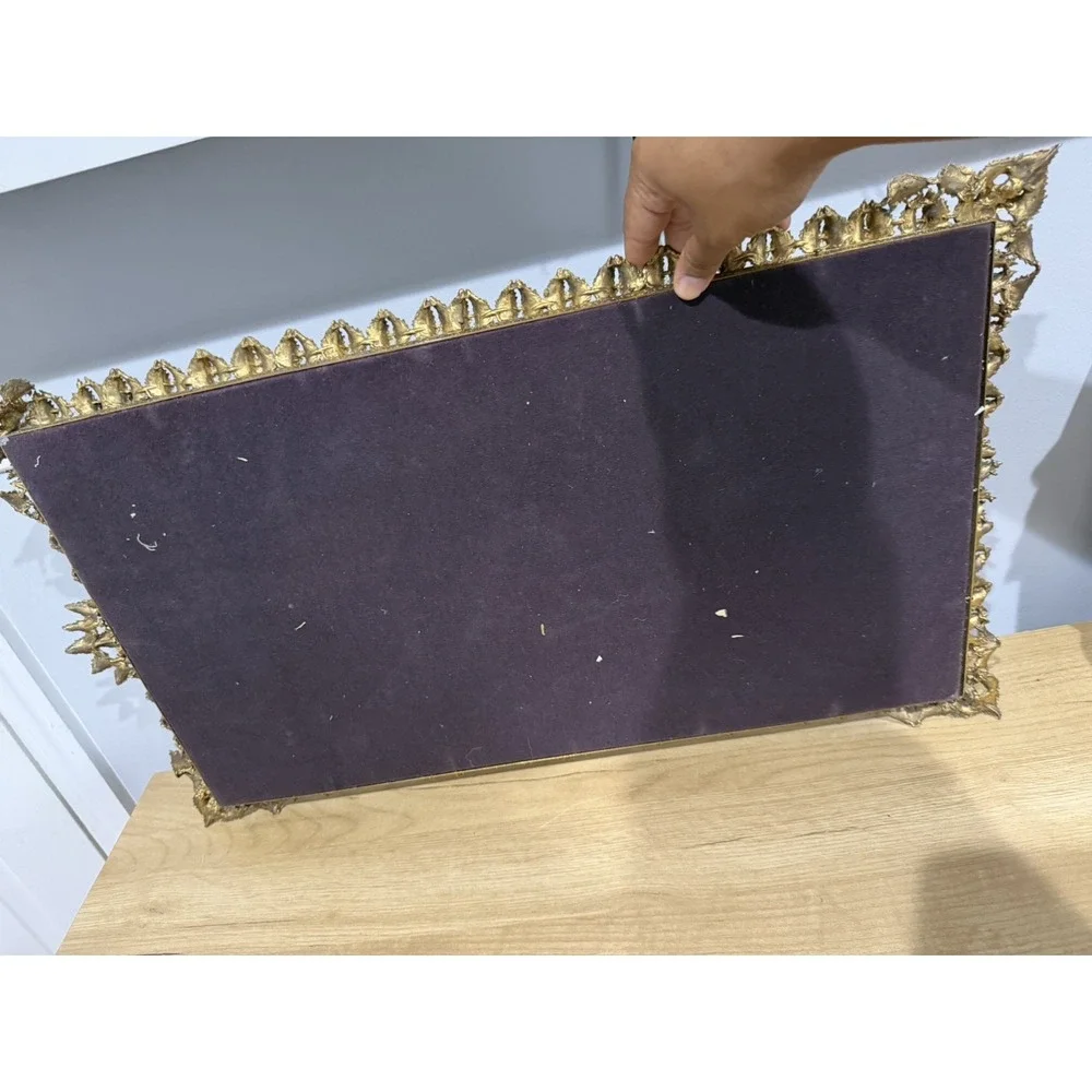 Victorian Style Vanity Mirror Table Top Brass Gold Metal Leaf Floral Large